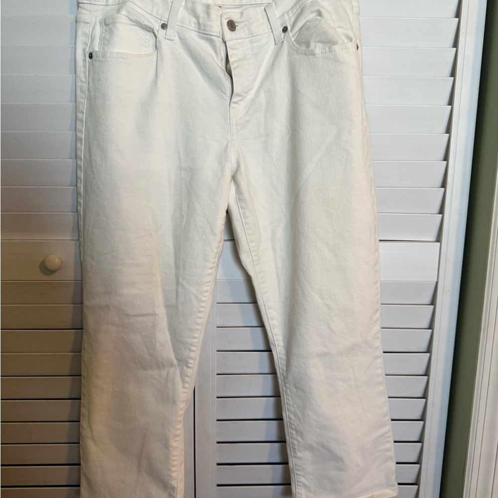 Classic White Straight-Leg Jeans